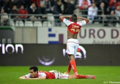 Rechtsback Reims bezorgt PSG de drie punten