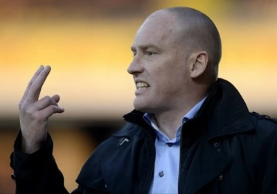 Vanderbiest ziet 'positief' punt: "We kunnen geen 4-4-2 spelen"