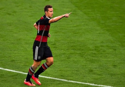 Klose blijft ijzingwekkend kalm: "Ik had wat last, dus geen salto"