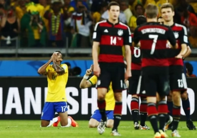 Duitse machine maakt Brazilië compleet belachelijk, natie in rouw