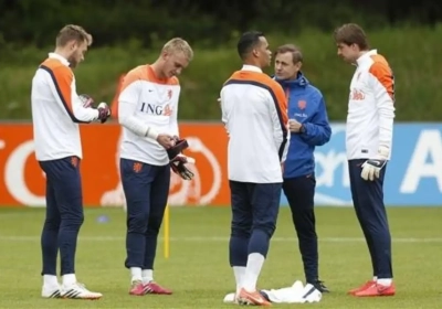 Derde doelman Oranje tevreden met speelminuten: "Dit is toch wel uniek"