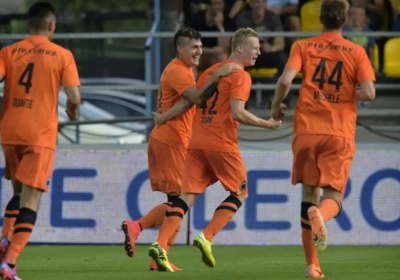 Castillo schudt kritiek van zich af: "Ik heb die mensen van antwoord gediend"