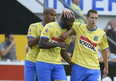 Van Langendonck houdt voorsprong op bord