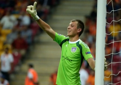 Roef kreeg een Vazquez-goal om de oren: "Raakt hij hem of raakt hij hem niet?