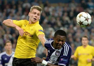 Mbemba zoekt geen excuses: "Volledige defensie in de fout bij eerste doelpunt"