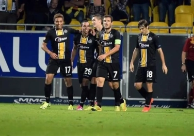 Tienkoppig Oostende kansloos onderuit op Daknam