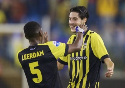 Vitesse doet het opnieuw: Ajax puntenloos naar huis