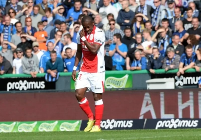 Enoh teleurgesteld na rode kaart bij debuut: "Wou de bal gewoon blokkeren"