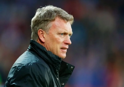 VIDEO: Haha! Moyes wordt naar tribune gestuurd en... eet dan maar chips