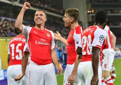 VIDEO: Pareltje Podolski, maar goal Ramsey is pas écht klasse!