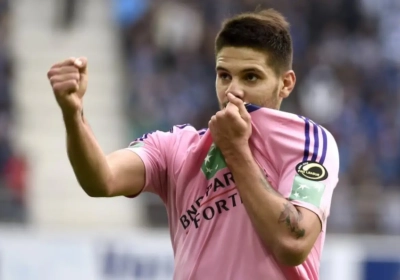 Mitrovic weer de oude: "Hij moet zich niet focussen op kilo te veel"