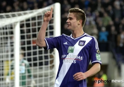 Dendoncker blijft sterk bezig: "Leuk dat Wilmots me volgt"