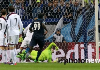 Porto maakt brandhout van Zwitsers