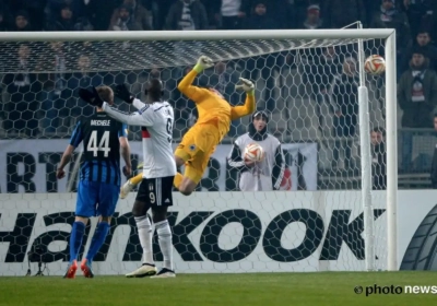 VIDEO: Sfeer bij Turkse fans voor Brugge ze het zwijgen oplegde