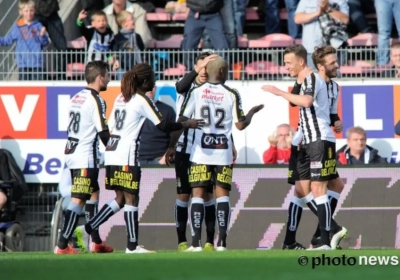 Charleroi knalt titelhoop Standard aan diggelen in geweldige Waalse derby