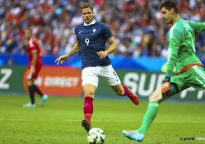 Hilarisch: Giroud doet zijn beklag, maar Rode Duivels lachen hem uit (video)
