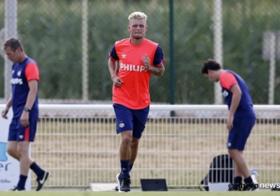 VIDEO: Lestienne toont zich meteen: heerlijke assist en dito afwerking