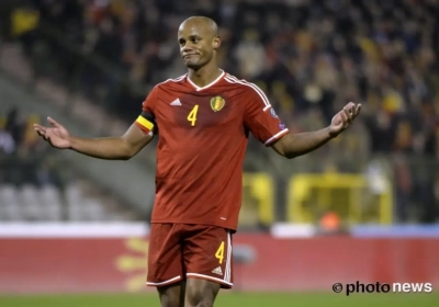 Kompany lacht: "De Nederlanders liggen eruit en wij staan op #1"