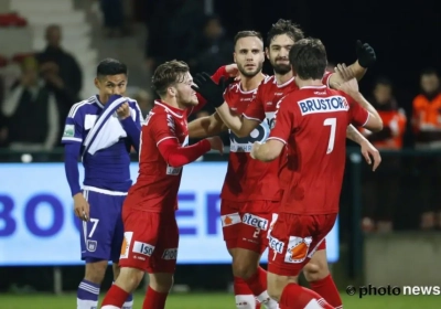 Kortrijk maakt in een halfuurtje paars-wit gehakt