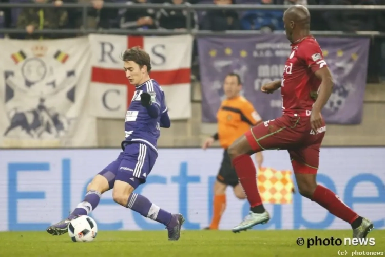 Djuricic, de nieuwe chouchou van het Astridpark: "Elke pass is er één vooruit"