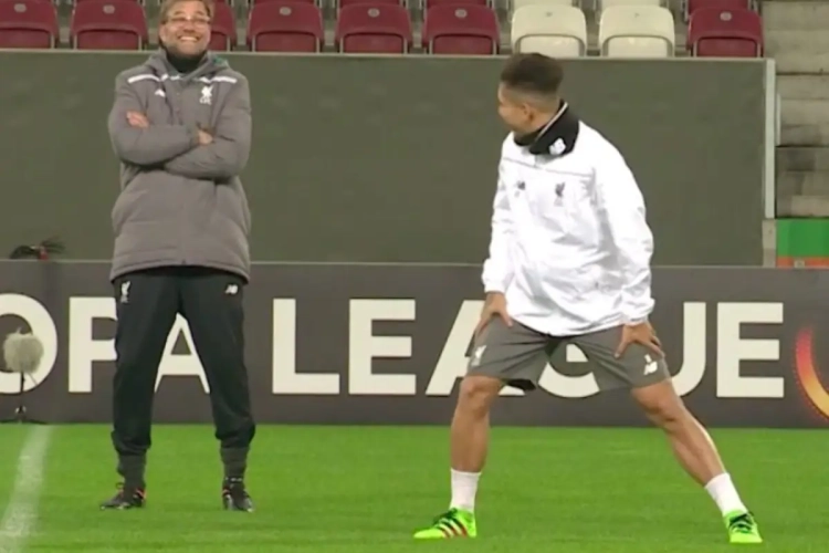 Video: en of Klopp een grapjas is! Kijk maar eens naar deze panna bij Roberto Firmino