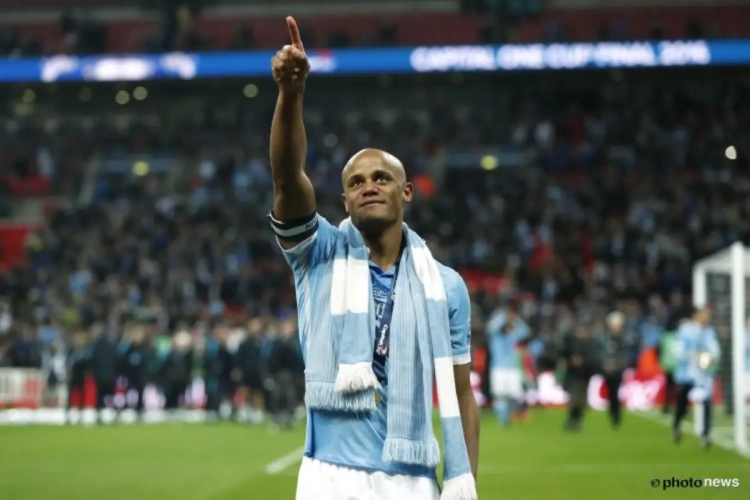 Kompany oogst overal lof: "Als leider moet je zulke belangrijke dingen doen"
