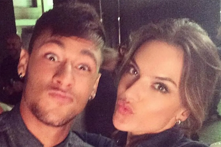 Ola pola, Neymar aan de rol met model van... Cristiano