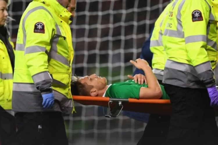 Niet voor gevoelige zielen: Ier laat blessure van dichtbij zien