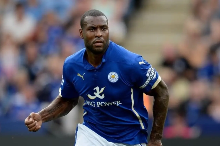 OFFICIEEL: verdediger van Leicester City, die meer dan 700 wedstrijden speelde in zijn carrière, hangt voetbalschoenen aan de haak