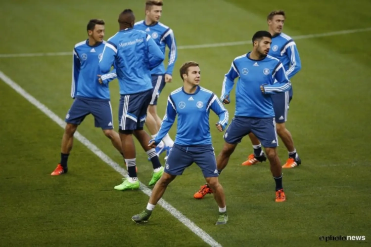 ‘Bayern München en Borussia Dortmund spreken over spraakmakende transfer’