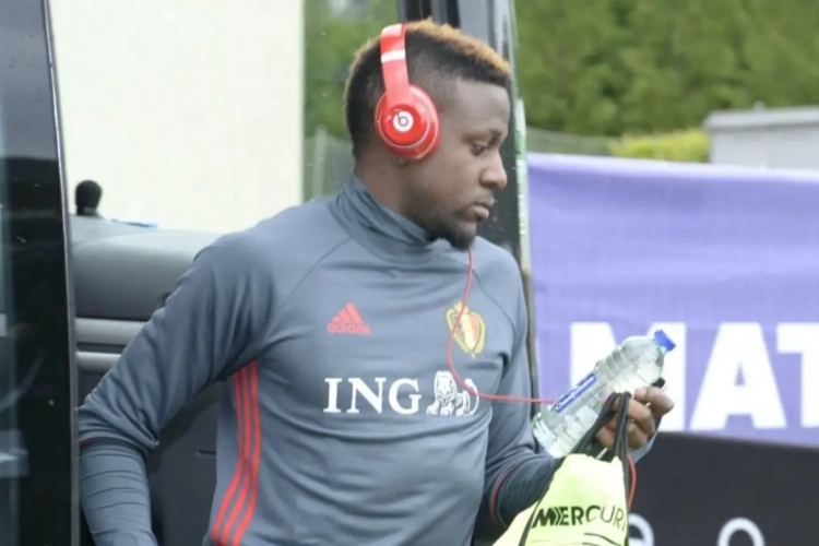 Origi verklapt zijn 2 grootste veroveringen op het gebied van verzamelde shirtjes van een tegenstander