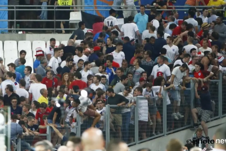 Alarmfase rood voor Rusland: bij nieuwe foute actie van de fans is het gedaan + monsterboete