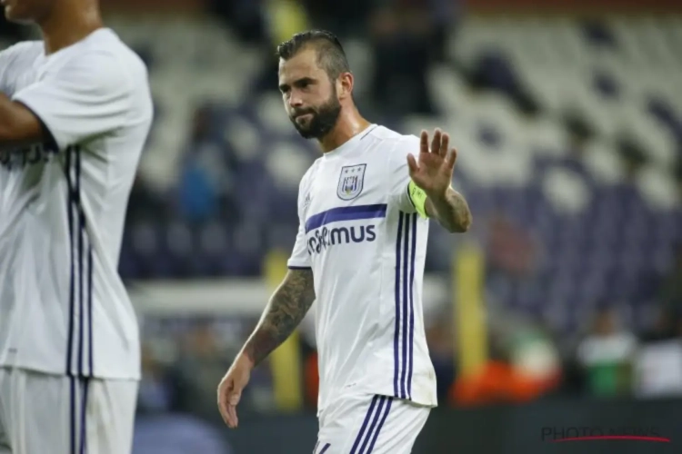 Vader Defour haalt zwaar uit: "Die imbecielen van Anderlecht deden zaken die ze bij Standard nooit zouden doen"