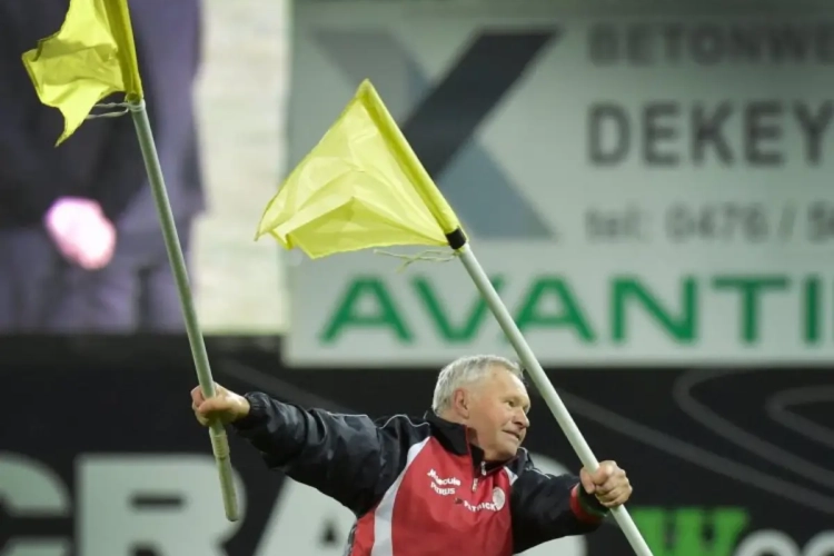 📷 'Ceetje' Putman van Essevee krijgt trofee van stad Waregem