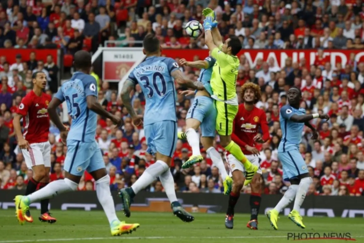 Waar is Hart? Flaterende Bravo laat Ibrahimovic profiteren