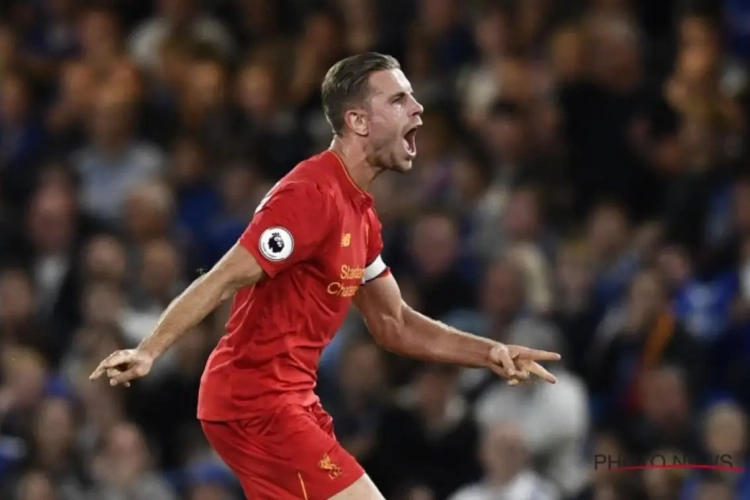 VIDEO:Courtois kansloos bij deze wereldgoal van Henderson