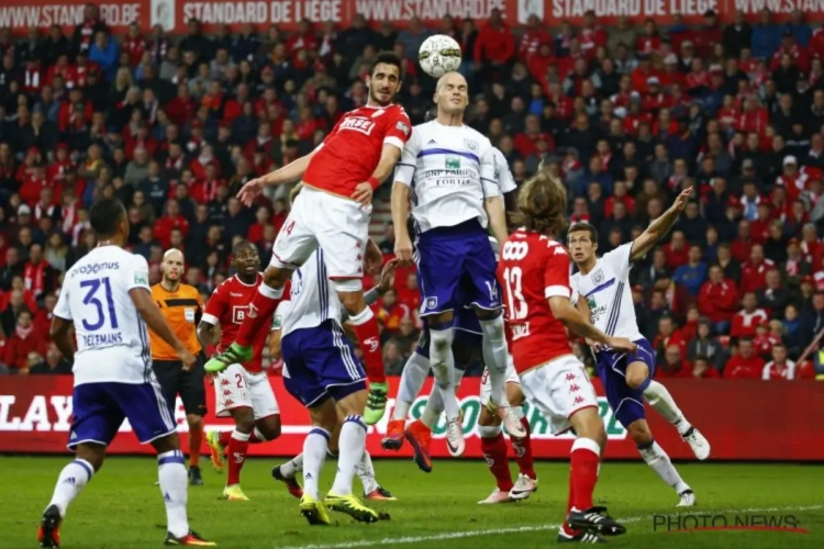 Nuytinck geeft mening over nieuwe verdediger, kritiek en huidige vorm: "Twee maanden geen extra trainingen: verschrikkelijk!"