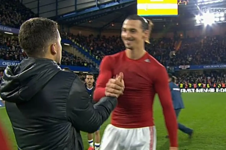 Manchester United-icoon is niet te spreken over dit beeld van Ibrahimovic en Hazard