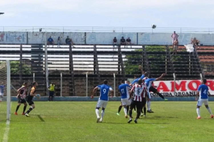 Gent-middenvelder is eigendom van deze 'spookclub' in lagere Braziliaanse reeksen