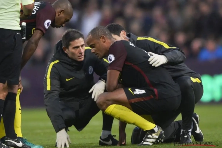 Nee toch? Kompany haakt geblesseerd af voor bekerduel tegen Huddersfield