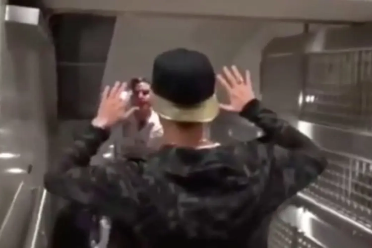 Ronaldo toont zich een échte people manager en helpt meteen ook een hardnekkig gerucht uit de wereld (mét beelden)