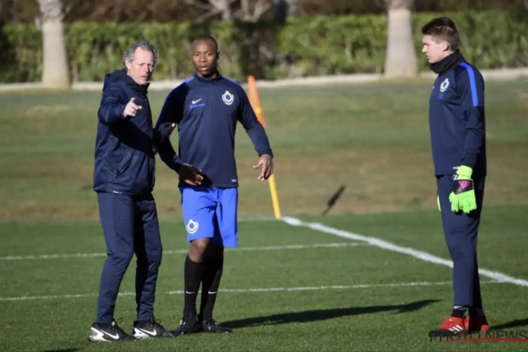 Slecht nieuws voor wintertransfer Carlos Strandberg, Club Brugge doktert een oplossing uit