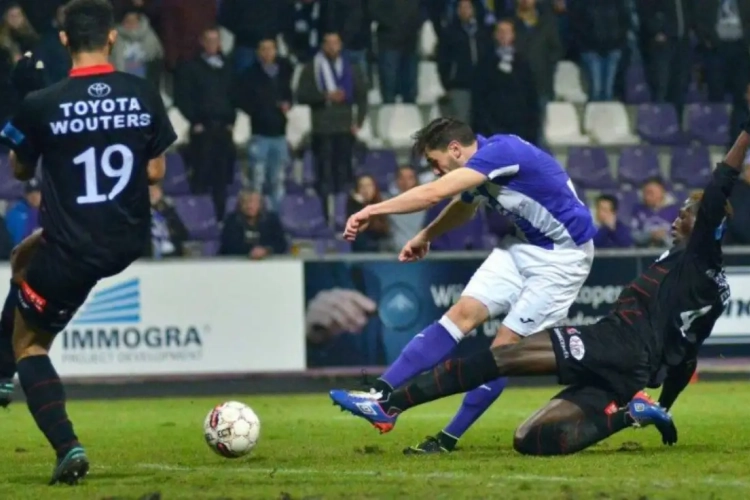 Heist verloor met opgeheven hoofd van Beerschot-Wilrijk en hoopt nog op eindronde: "Dan kunnen we nog eens naar het Kiel komen"