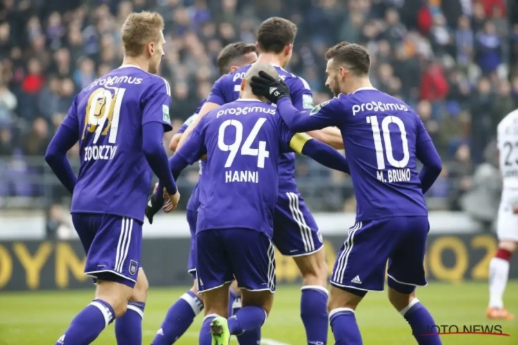 Anderlecht-speler maakt kans op mooie prijs: "Hij is één van de parels van de Belgische competitie"