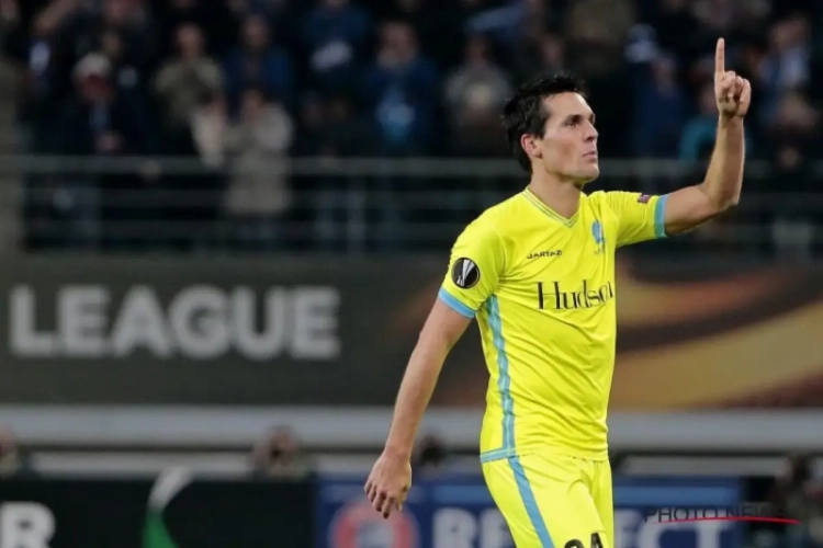 Straffe taal van spits uit eerste klasse: "Een mix van mezelf en Perbet: dat is de droomaanvaller van Gent"