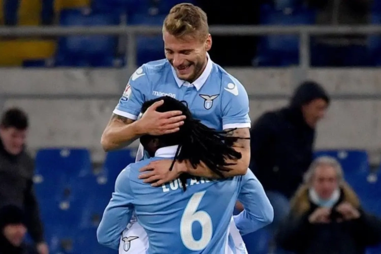 ? Naar het voorbeeld van zijn grote broer: Jordan Lukaku pikt zijn goaltje mee bij Lazio (en het is een belangrijke)