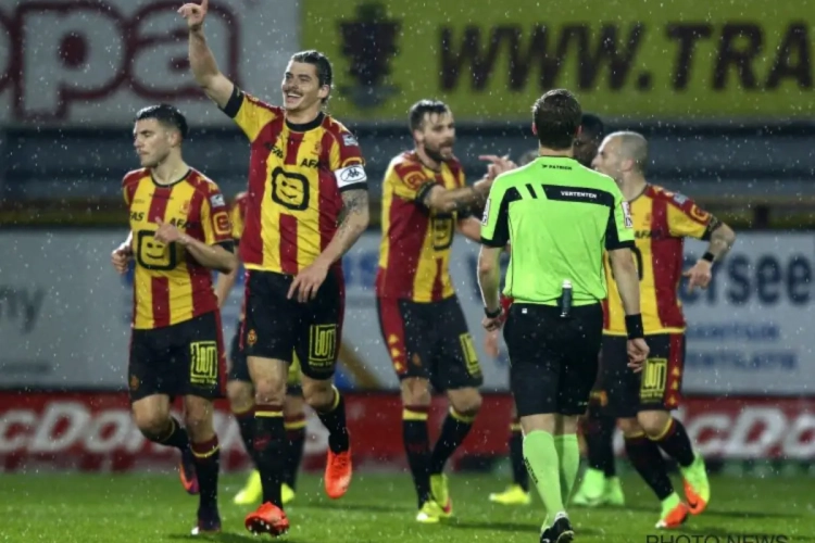 Van hemel naar hel en weer terug: KV Mechelen wint in knotsgekke match van Anderlecht dankzij... Matthys