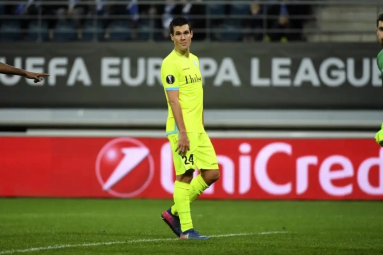 Strafschop kantelpunt volgens Vanhaezebrouck: "Twijfelde om Perbet die bal af te nemen"