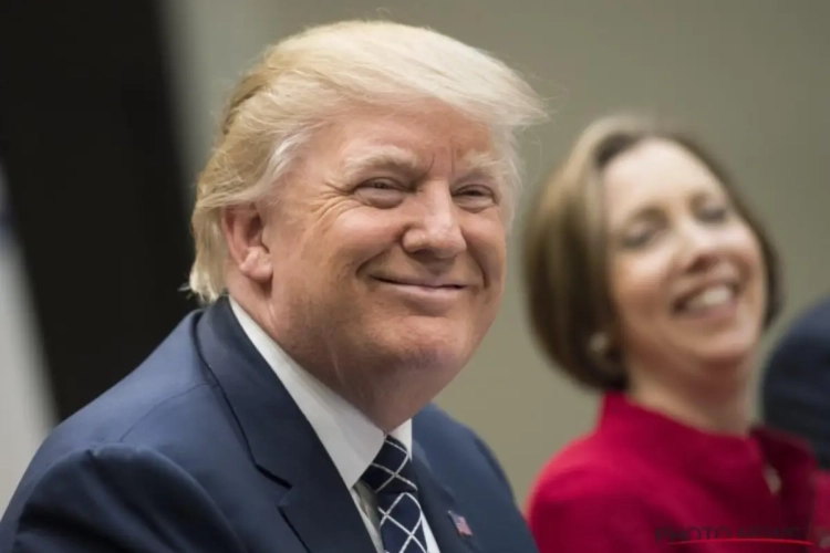 🎥 Straks terug voetbal in de VS? President Trump: "Ik ben het beu om naar 14 jaar oude matchen te zien! We willen onze sport terug"