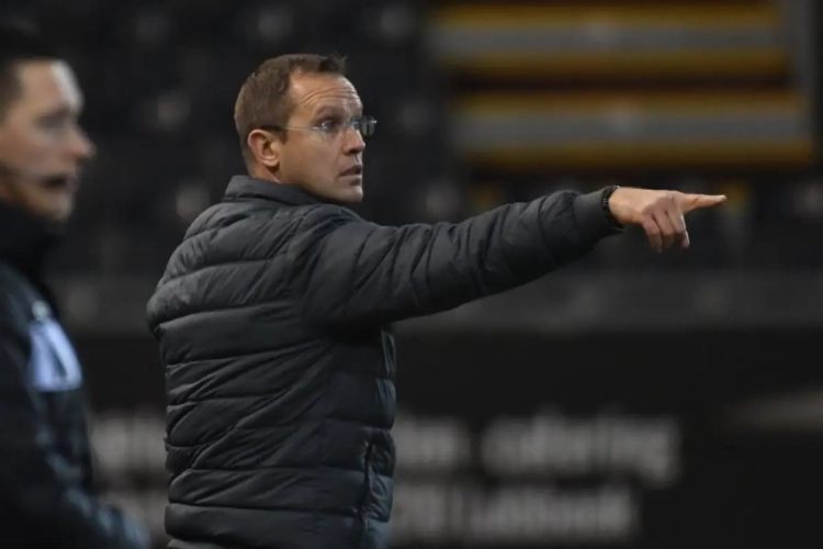 Pour la troisième fois de la saison : un nouvel entraîneur arrive à l'Olympic Charleroi